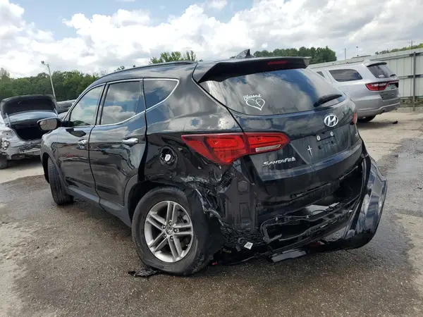 5NMZU3LB4HH049384 2017 HYUNDAI SANTA FE - Image 2