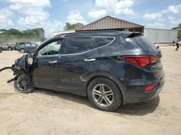 5NMZU3LB4HH051734 2017 HYUNDAI SANTA FE - Image 2