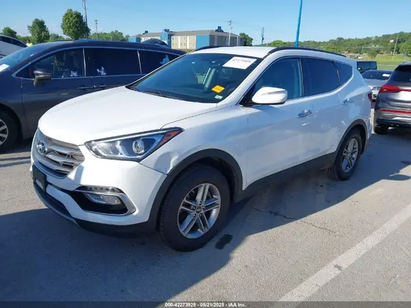 5NMZU3LB4HH052222 2017 HYUNDAI SANTA FE - Image 2