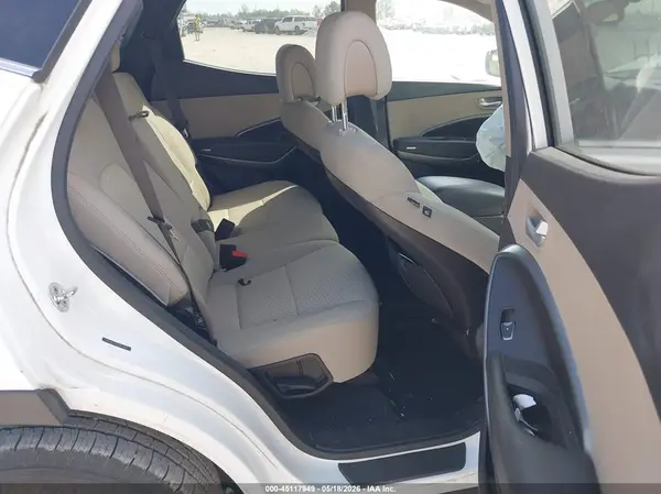 5NMZU3LB4JH064263 2018 HYUNDAI SANTA FE - Image 8