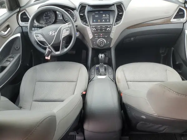5NMZU3LB4JH076431 2018 HYUNDAI SANTA FE - Image 8