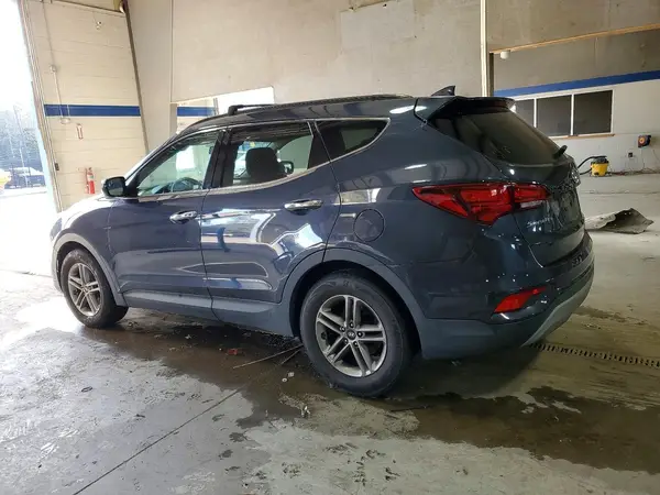 5NMZU3LB4JH094878 2018 HYUNDAI SANTA FE - Image 2