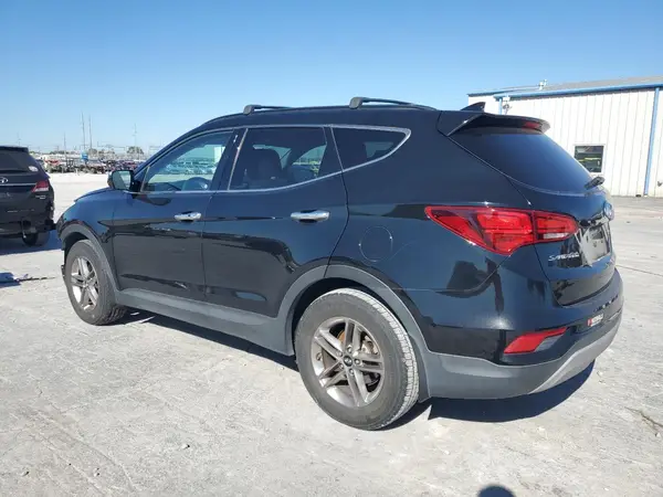5NMZU3LB4JH096842 2018 HYUNDAI SANTA FE - Image 2