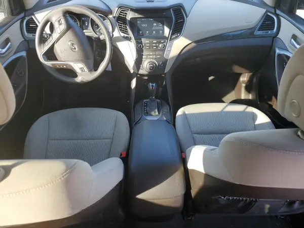 5NMZU3LB5HH009606 2017 HYUNDAI SANTA FE - Image 8