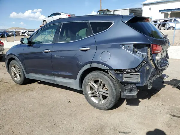 5NMZU3LB5HH012795 2017 HYUNDAI SANTA FE - Image 2