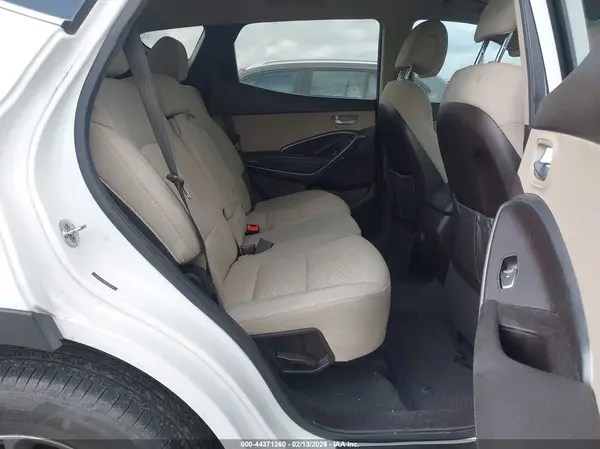 5NMZU3LB5HH013414 2017 HYUNDAI SANTA FE - Image 8