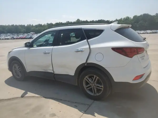 5NMZU3LB5HH013719 2017 HYUNDAI SANTA FE - Image 2
