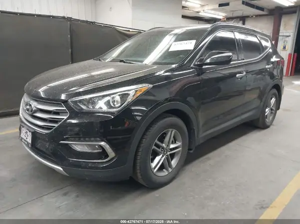5NMZU3LB5HH014112 2017 HYUNDAI SANTA FE - Image 2
