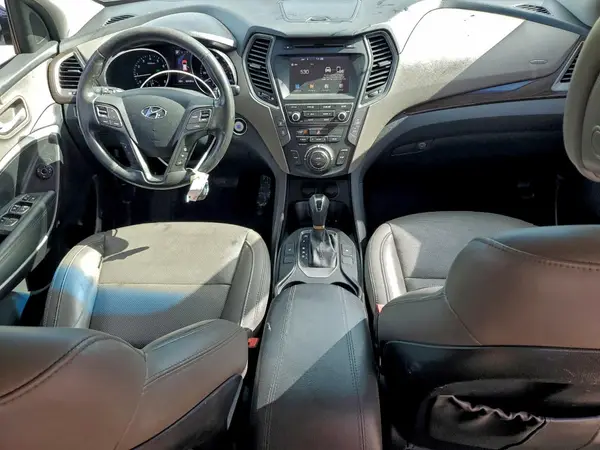 5NMZU3LB5HH014725 2017 HYUNDAI SANTA FE - Image 8
