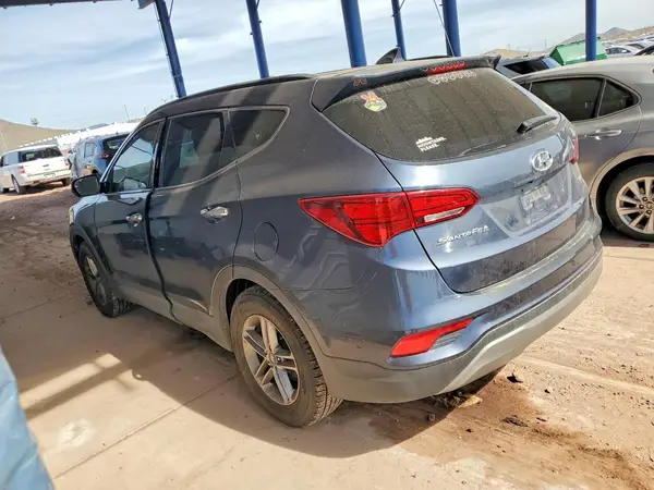 5NMZU3LB5HH019018 2017 HYUNDAI SANTA FE - Image 2