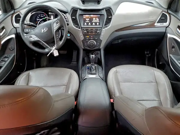 5NMZU3LB5HH019455 2017 HYUNDAI SANTA FE - Image 8