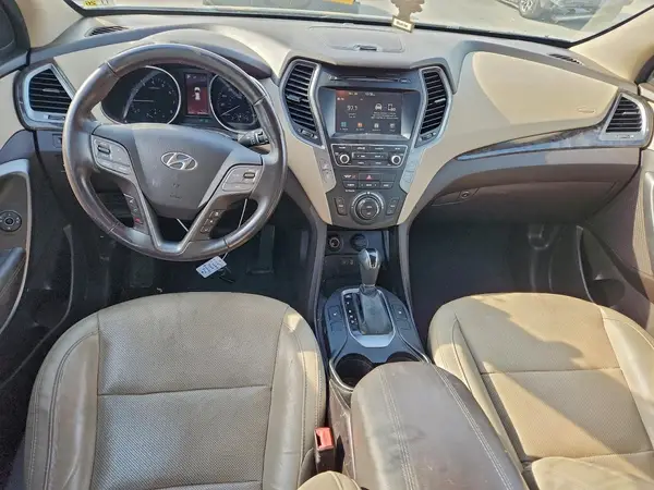 5NMZU3LB5HH027104 2017 HYUNDAI SANTA FE - Image 8