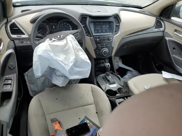 5NMZU3LB5HH032674 2017 HYUNDAI SANTA FE - Image 8