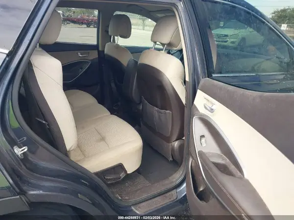 5NMZU3LB5HH032707 2017 HYUNDAI SANTA FE - Image 8