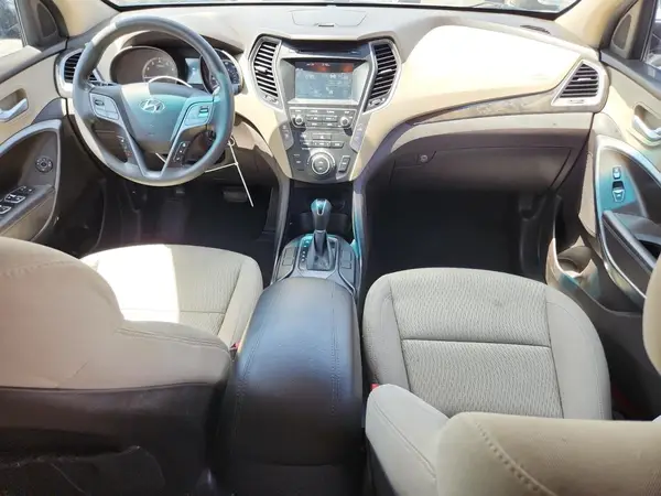 5NMZU3LB5HH035297 2017 HYUNDAI SANTA FE - Image 8