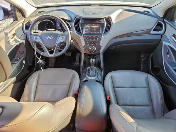 5NMZU3LB5HH042685 2017 HYUNDAI SANTA FE - Image 8