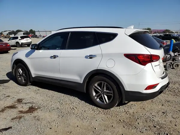 5NMZU3LB5HH046882 2017 HYUNDAI SANTA FE - Image 2