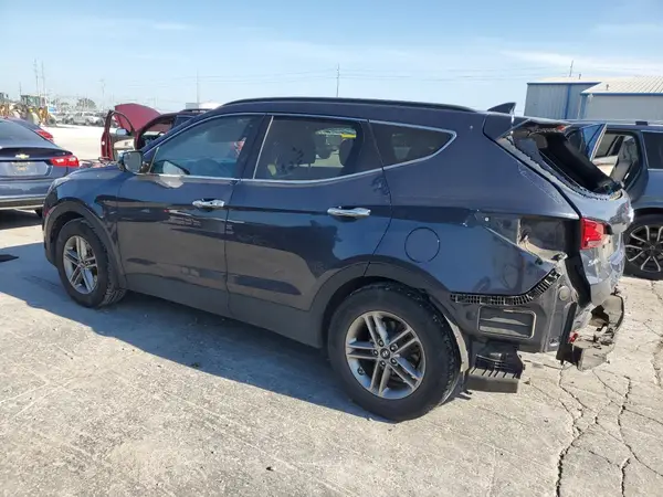 5NMZU3LB5JH052803 2018 HYUNDAI SANTA FE - Image 2