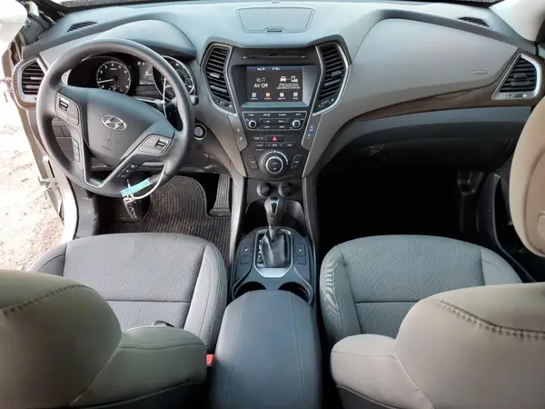 5NMZU3LB5JH053756 2018 HYUNDAI SANTA FE - Image 8