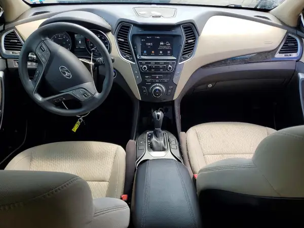 5NMZU3LB5JH058505 2018 HYUNDAI SANTA FE - Image 8