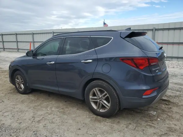 5NMZU3LB5JH058617 2018 HYUNDAI SANTA FE - Image 2