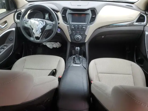 5NMZU3LB5JH058617 2018 HYUNDAI SANTA FE - Image 8