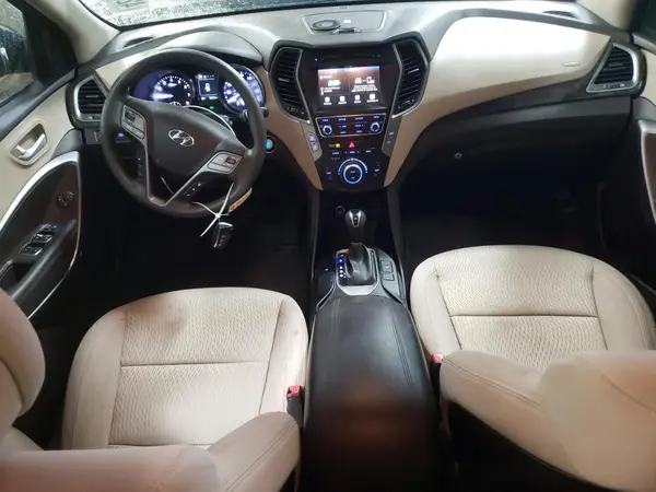 5NMZU3LB5JH060559 2018 HYUNDAI SANTA FE - Image 8