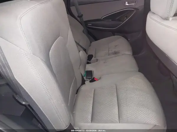 5NMZU3LB5JH062568 2018 HYUNDAI SANTA FE - Image 8