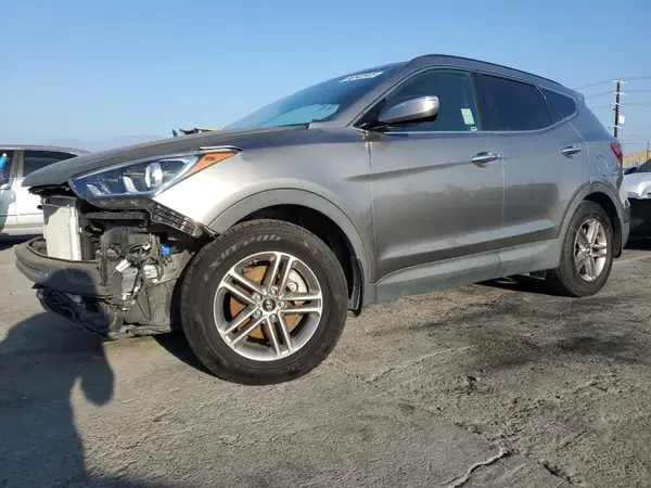 5NMZU3LB5JH066989 2018 HYUNDAI SANTA FE - Image 1