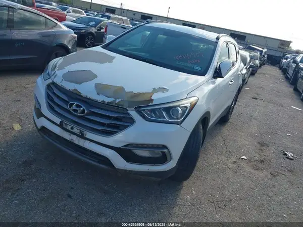 5NMZU3LB5JH078480 2018 HYUNDAI SANTA FE - Image 2