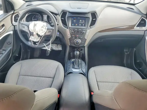 5NMZU3LB5JH083713 2018 HYUNDAI SANTA FE - Image 8