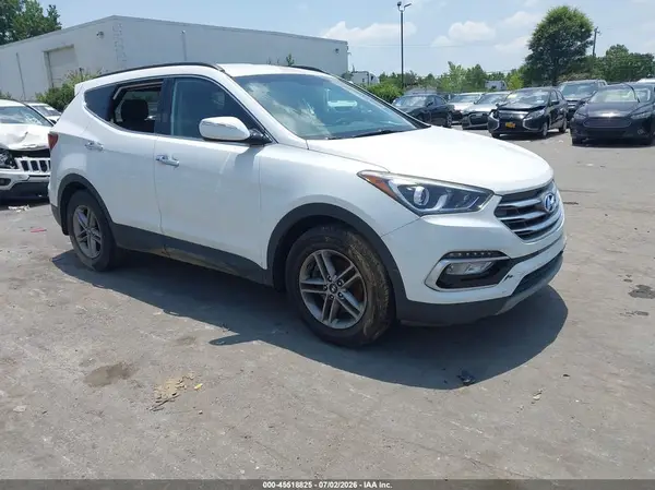 5NMZU3LB5JH093206 2018 HYUNDAI SANTA FE - Image 1