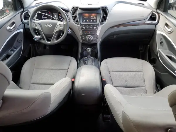 5NMZU3LB5JH106021 2018 HYUNDAI SANTA FE - Image 8