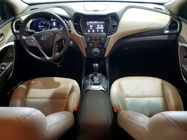 5NMZU3LB6HH003233 2017 HYUNDAI SANTA FE - Image 8
