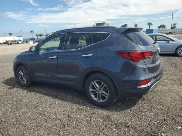 5NMZU3LB6HH003846 2017 HYUNDAI SANTA FE - Image 2