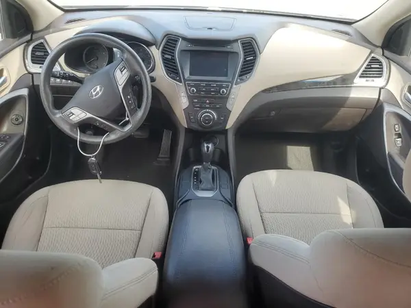 5NMZU3LB6HH003846 2017 HYUNDAI SANTA FE - Image 8