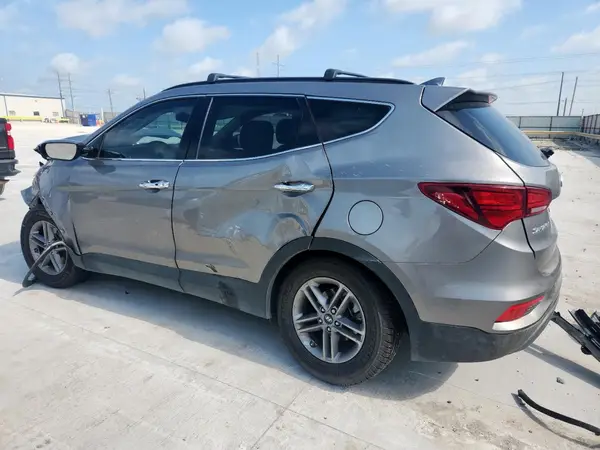 5NMZU3LB6HH007153 2017 HYUNDAI SANTA FE - Image 2