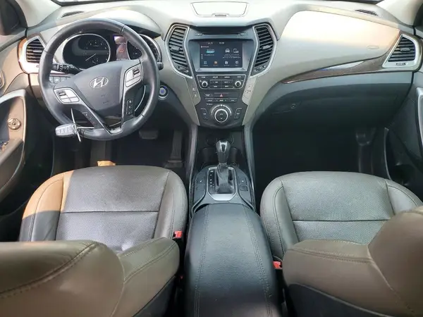 5NMZU3LB6HH015219 2017 HYUNDAI SANTA FE - Image 8