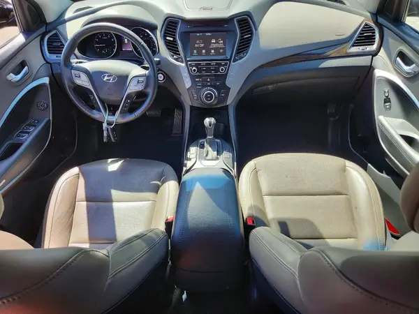 5NMZU3LB6HH016029 2017 HYUNDAI SANTA FE - Image 8
