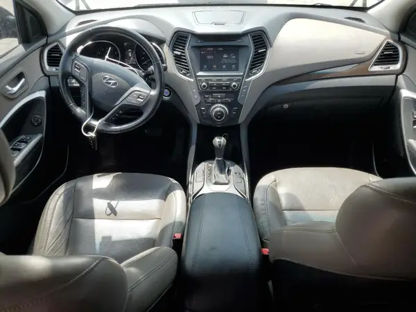 5NMZU3LB6HH017214 2017 HYUNDAI SANTA FE - Image 8