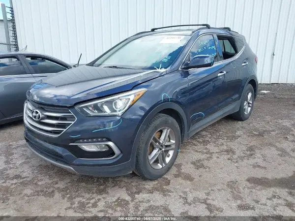 5NMZU3LB6HH018279 2017 HYUNDAI SANTA FE - Image 2