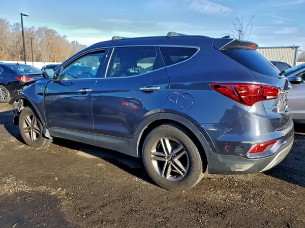5NMZU3LB6HH020209 2017 HYUNDAI SANTA FE - Image 2