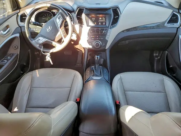 5NMZU3LB6HH020209 2017 HYUNDAI SANTA FE - Image 8