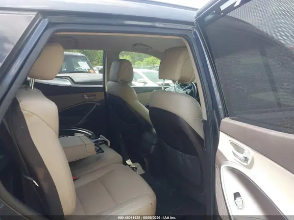 5NMZU3LB6HH020212 2017 HYUNDAI SANTA FE - Image 8