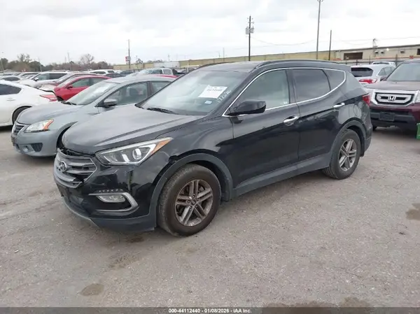 5NMZU3LB6HH026608 2017 HYUNDAI SANTA FE - Image 2