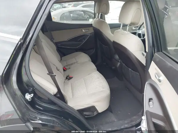 5NMZU3LB6HH026608 2017 HYUNDAI SANTA FE - Image 8