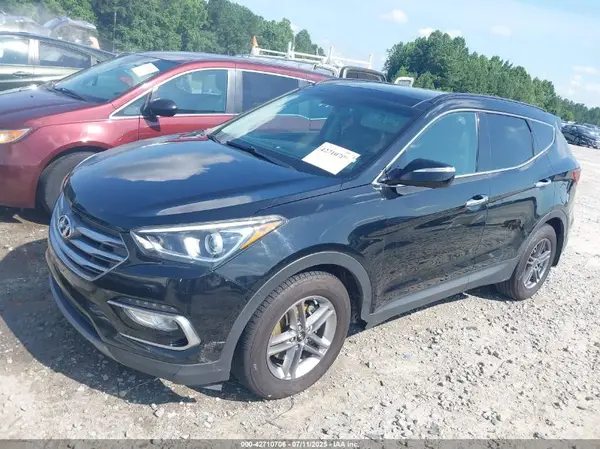 5NMZU3LB6HH033168 2017 HYUNDAI SANTA FE - Image 2
