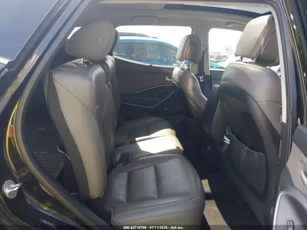 5NMZU3LB6HH033168 2017 HYUNDAI SANTA FE - Image 8