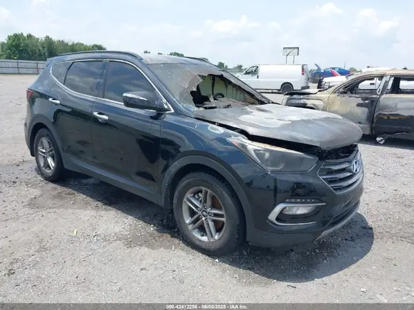 5NMZU3LB6HH034918 2017 HYUNDAI SANTA FE - Image 1