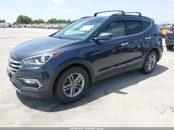 5NMZU3LB6HH037303 2017 HYUNDAI SANTA FE - Image 2